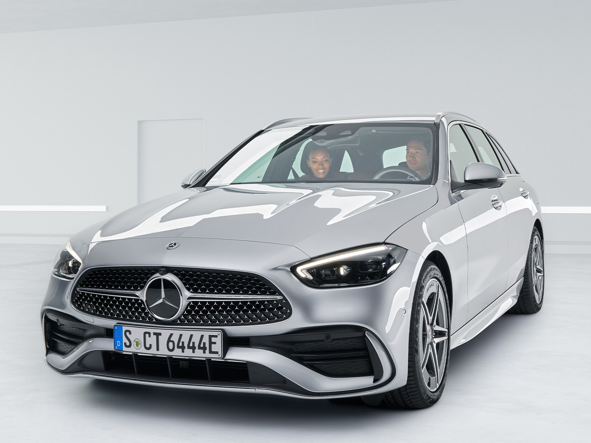 The Software Updates as part of the Basic Services of the Digital Extras of Mercedes-Benz.