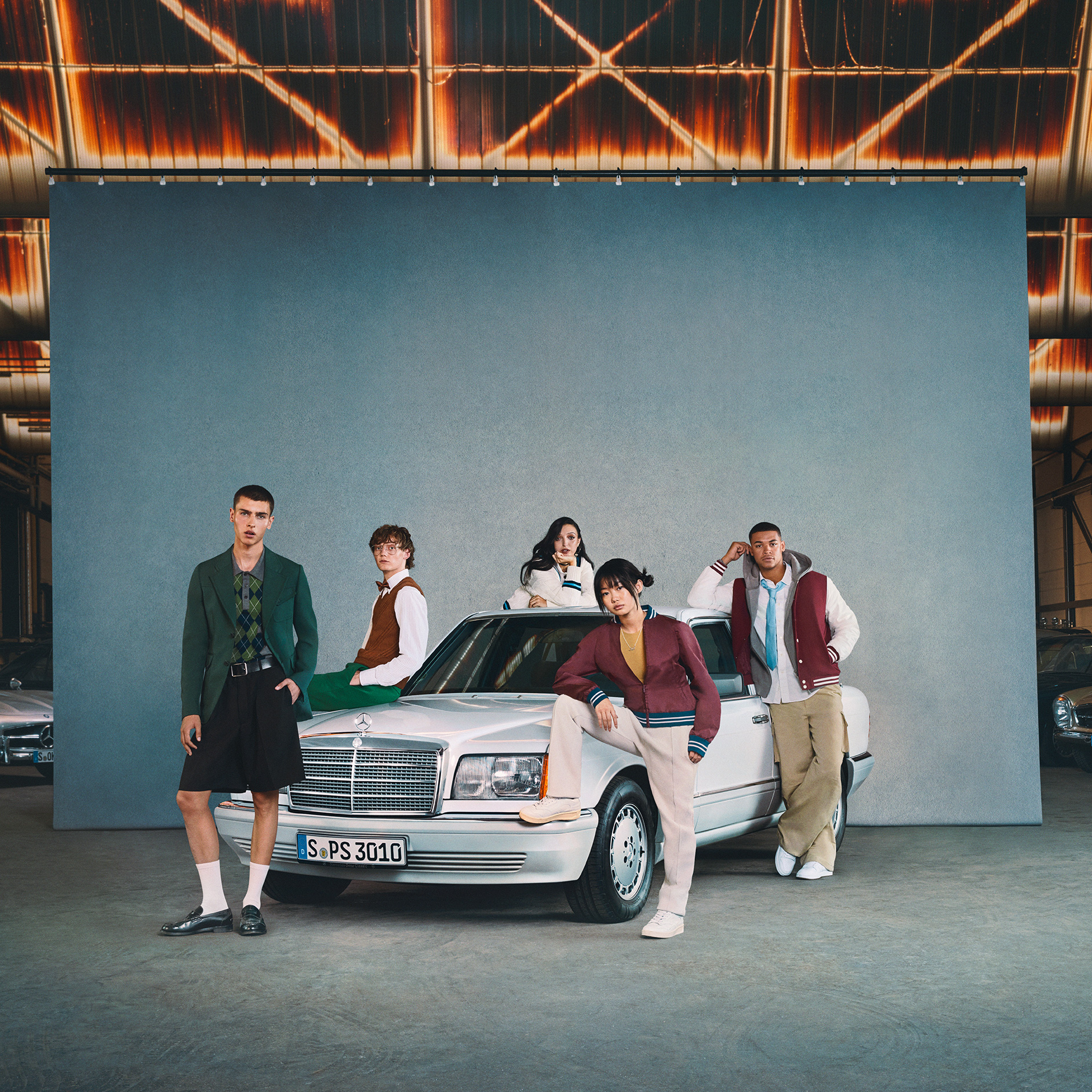 S-Class | Mercedes-Benz S-Class của Mercedes-Benz.