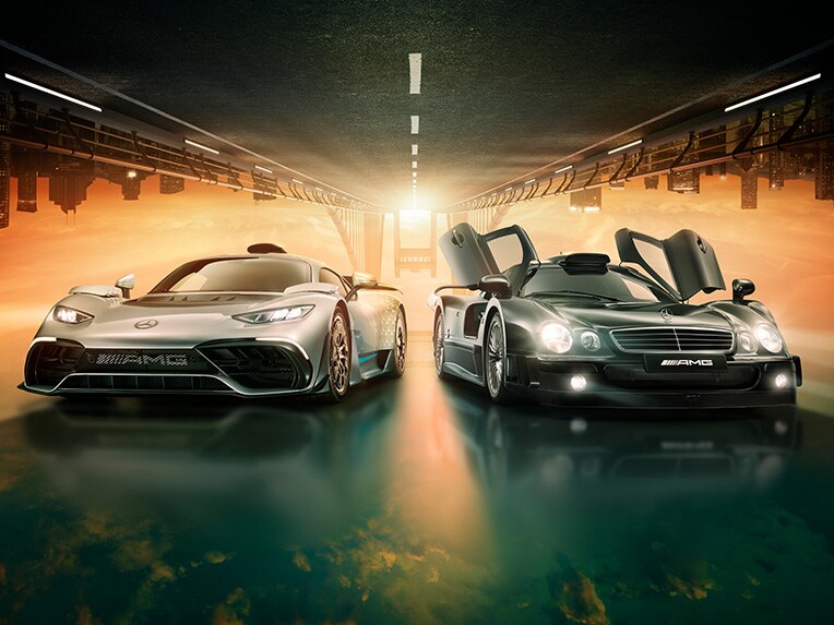 Một hình chụp nhóm xe Mercedes-AMG SL Roadsters.