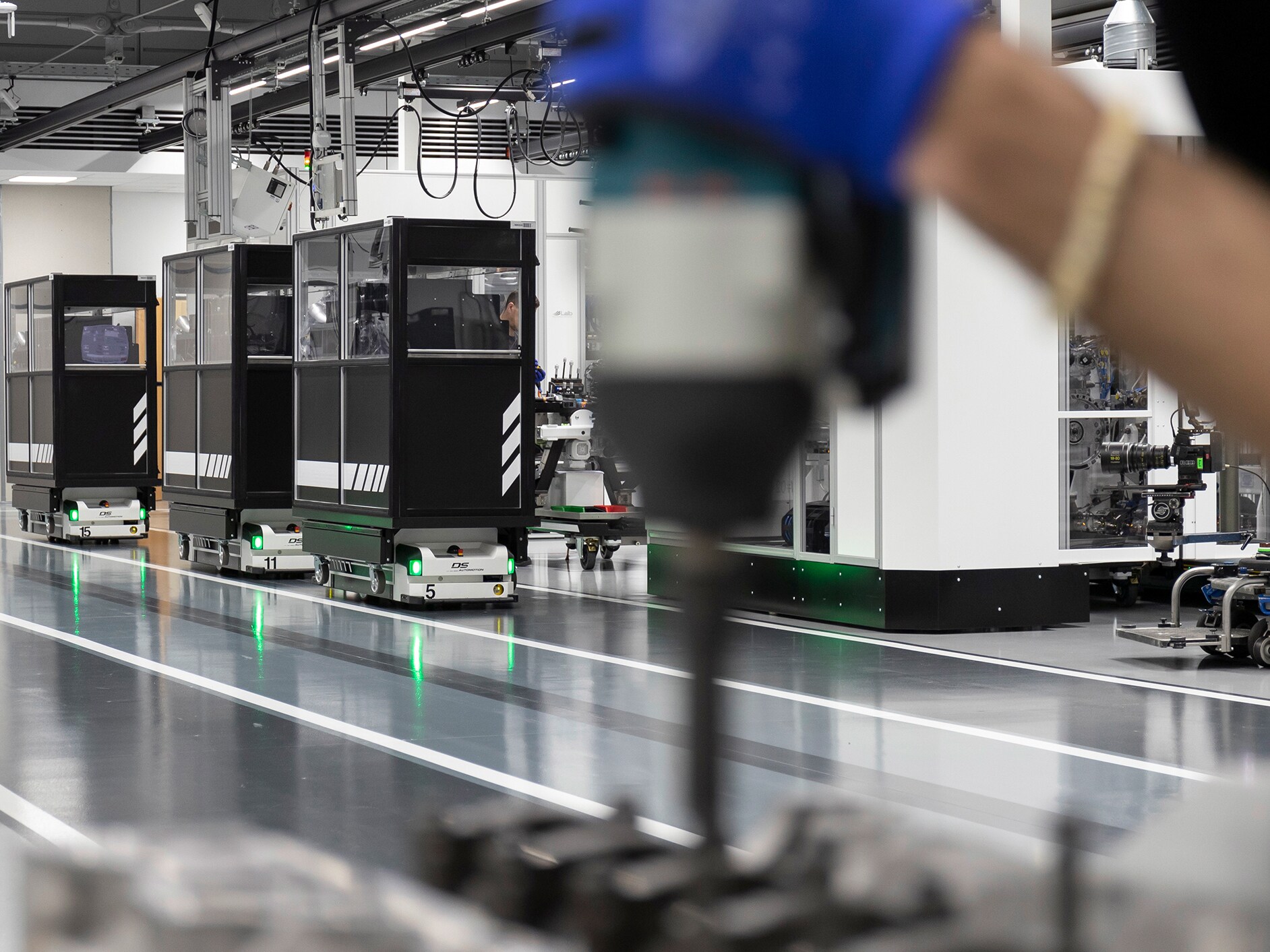 A Mercedes-AMG production hall.
