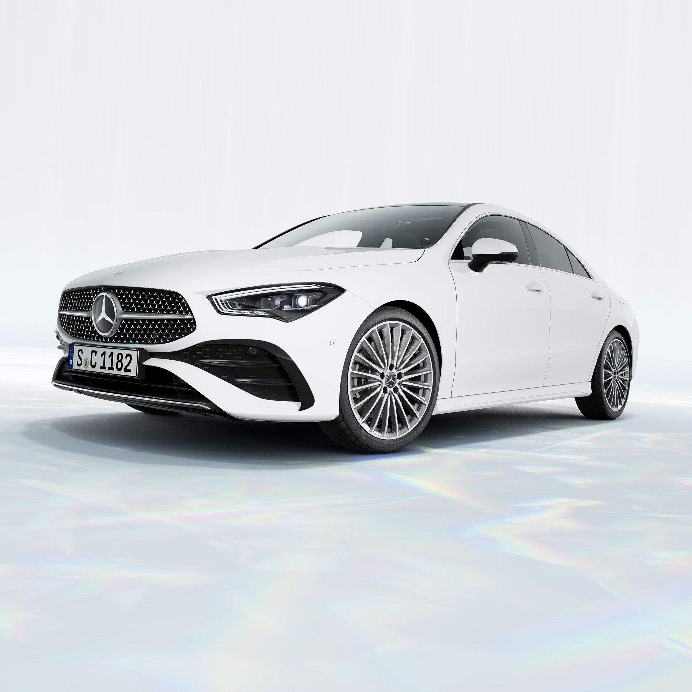 Các đời xe Mercedes hạng nhỏ và Coupe/Cabriolet: Sáng tạo và cá tính
