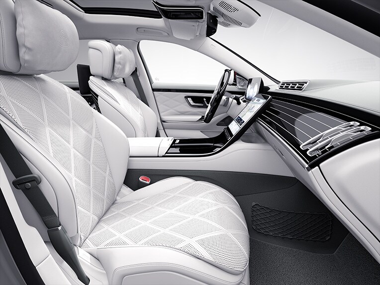 Nội thất xe Mercedes-Maybach S-Class với gói độc quyền.