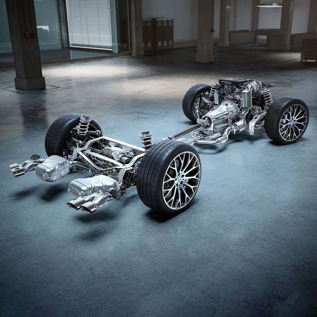 Hệ thống truyền động của Mercedes-AMG SL Roadster trong khu vực kỹ thuật.