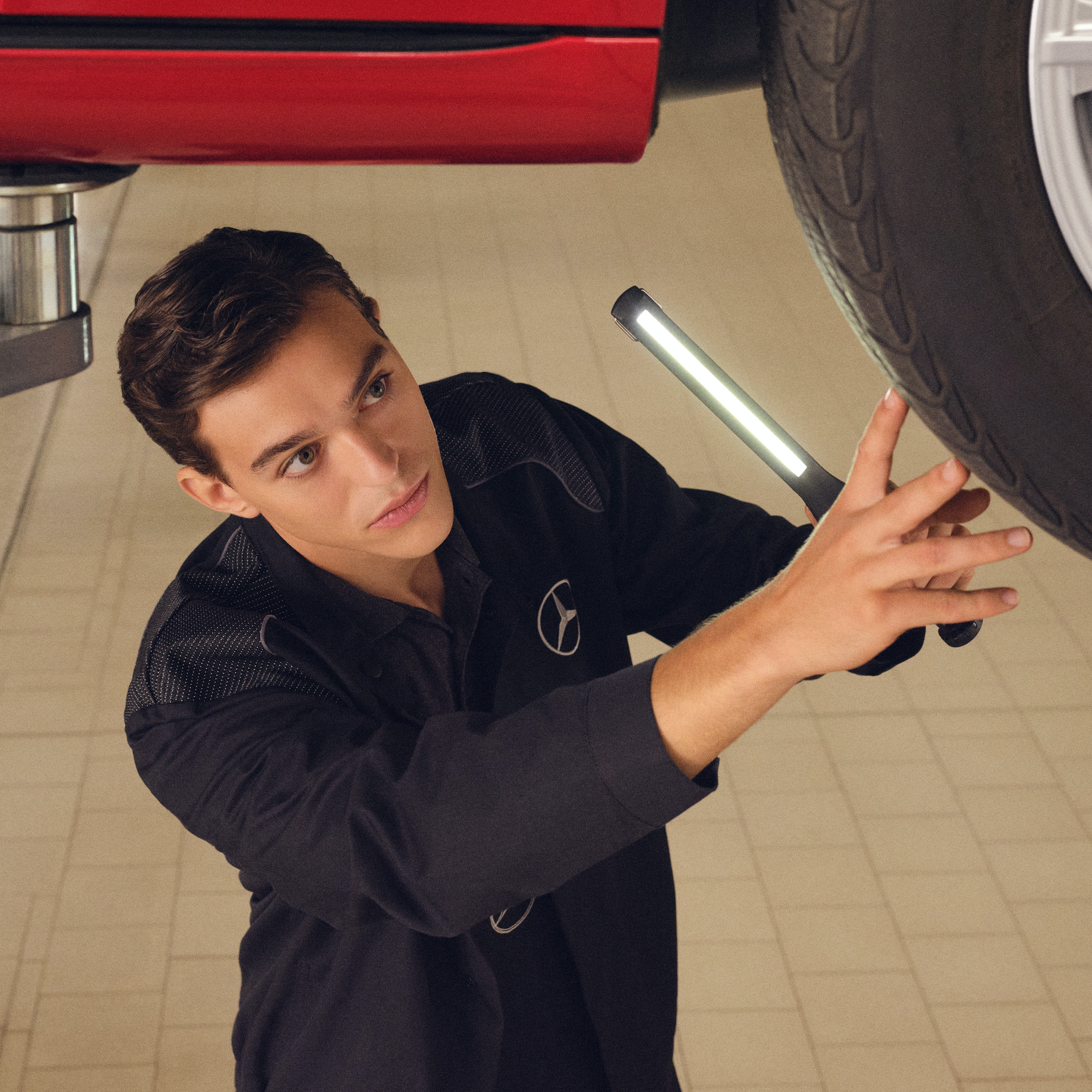 A regular check-up A Mercedes-Benz technician checks a vehicle on the test bench.