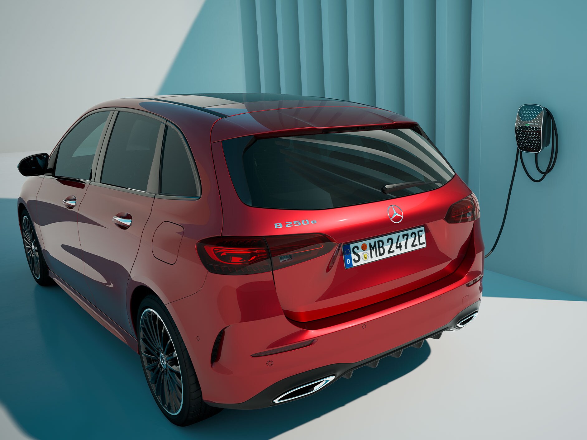 Xe Mercedes-Benz A-Class nhìn nghiêng từ phía sau.