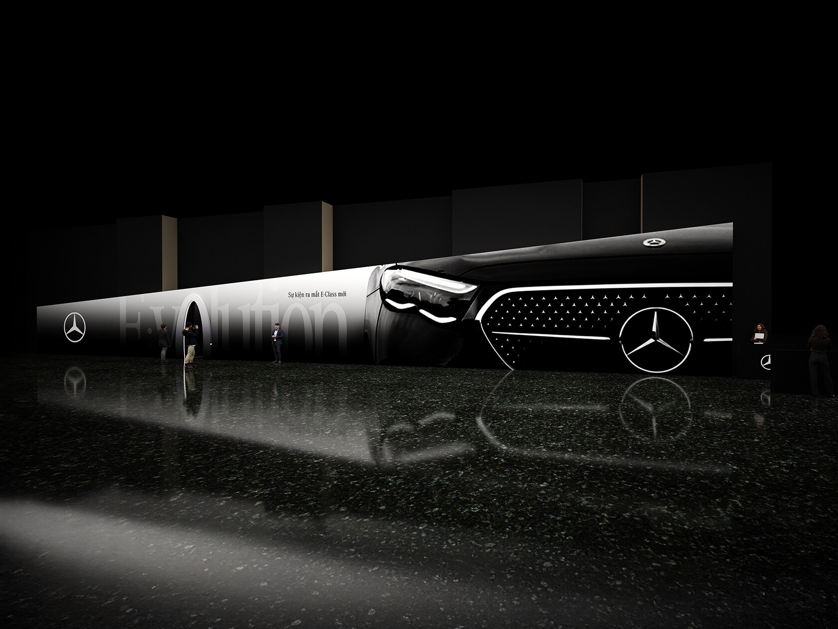 Buổi diễn dành cho khách mời tại sự kiện ra mắt E-Class