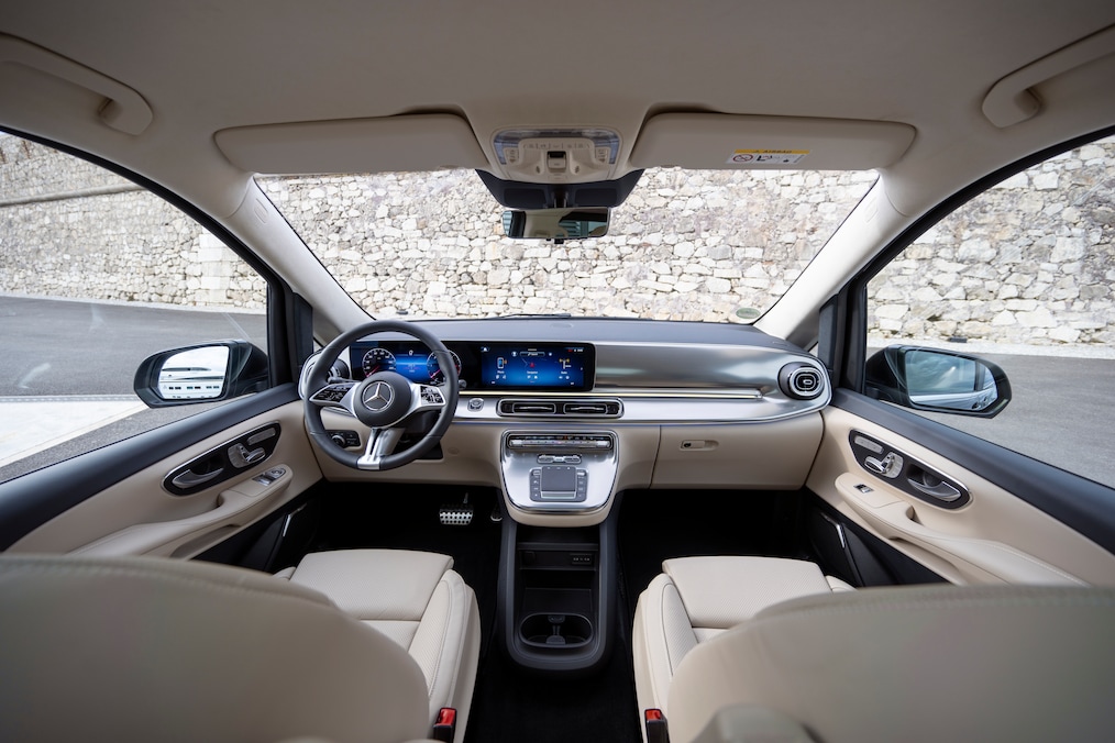 Ghế sang trọng của Mercedes-Benz V-Class.