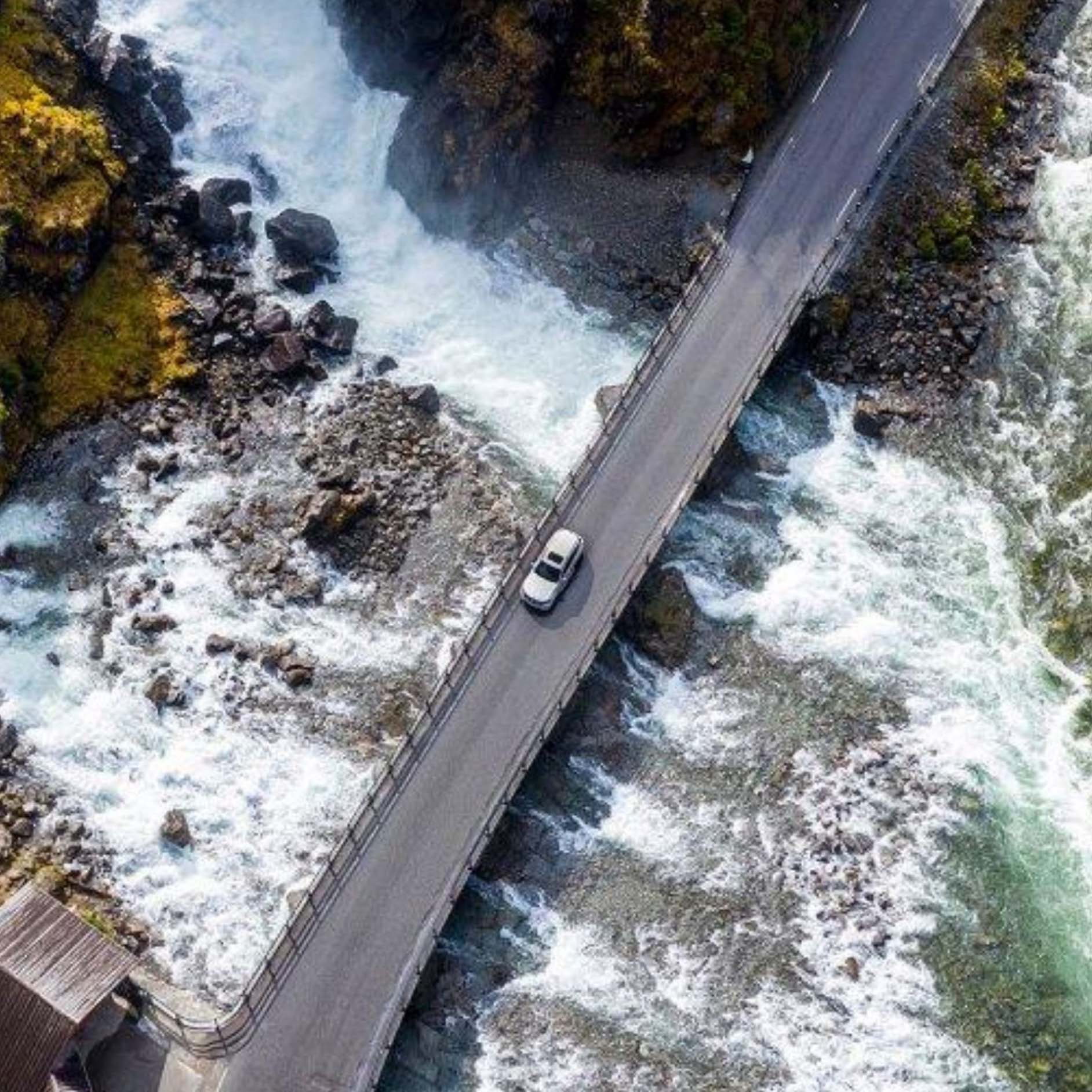 Mission & Vision of Mercedes-Benz Mission & Vision of Mercedes-Benz