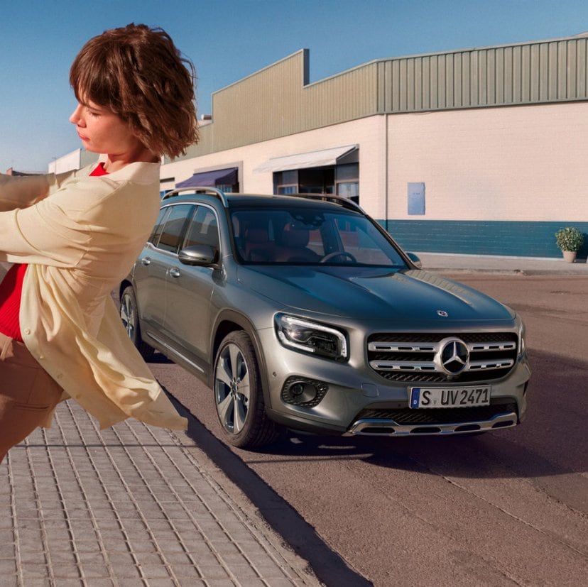 Mercedes GLB 200 AMG 2023 Giá Xe Đánh Giá và Thông Số